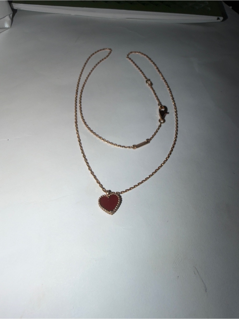 Sweet heart pendant, rose gold, carnelian- VAN CLEEF & ARPELS. Original gift box